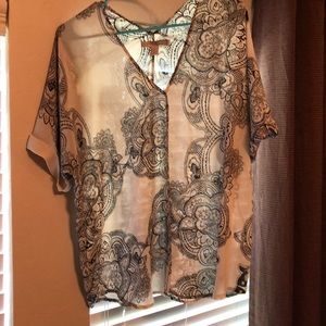 Floral black & cream flowy top